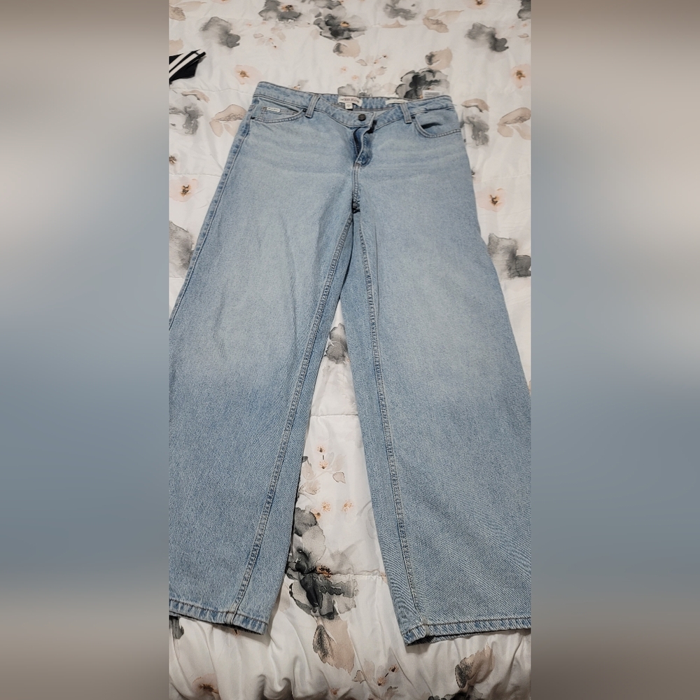 Guess Light Wash Flare Jeans